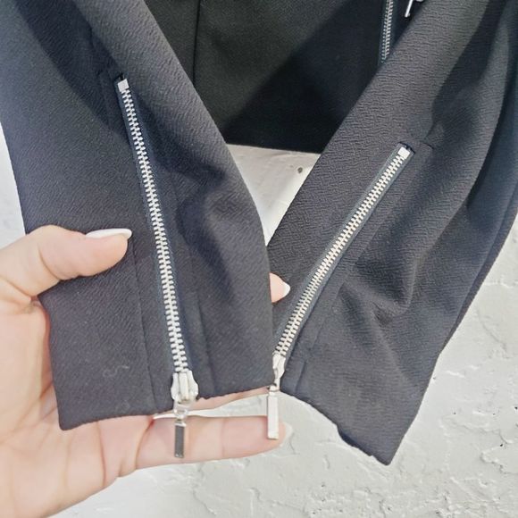 Armani Exchange Solid BLack  crop zip up jacket size small - Picture 5 of 11